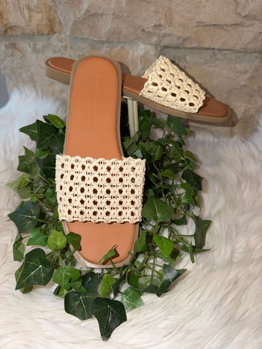 Wild Diva Cream Woven Flat Sandals - Size 9M